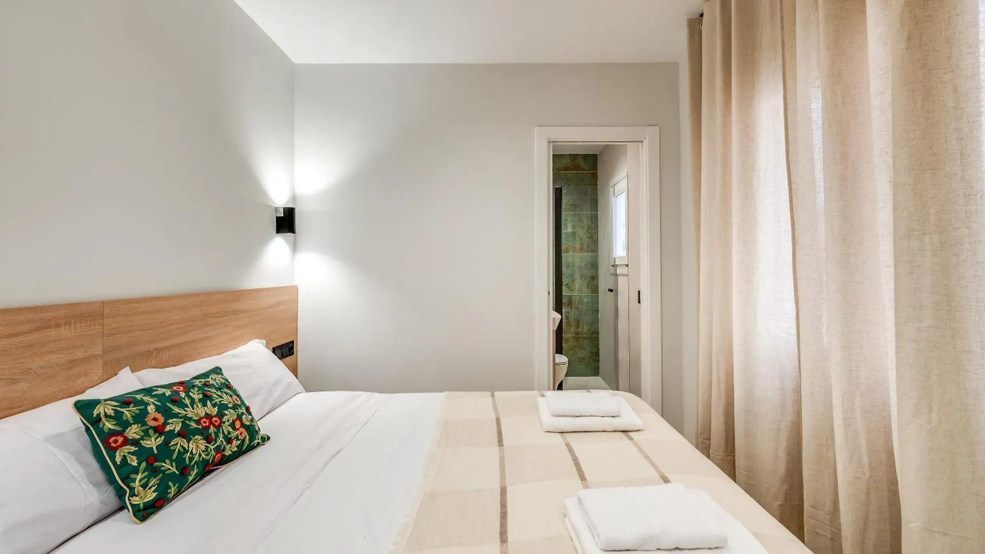 Victoria Lux 100 Apartment Malaga