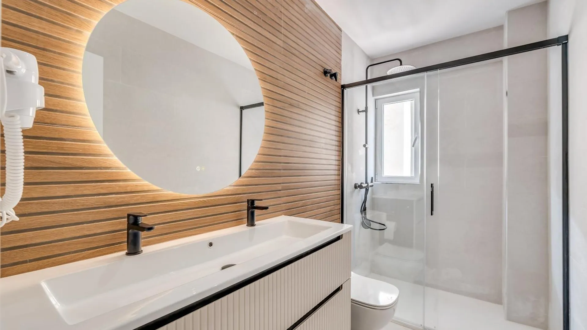 Victoria Lux 100 Apartment Malaga