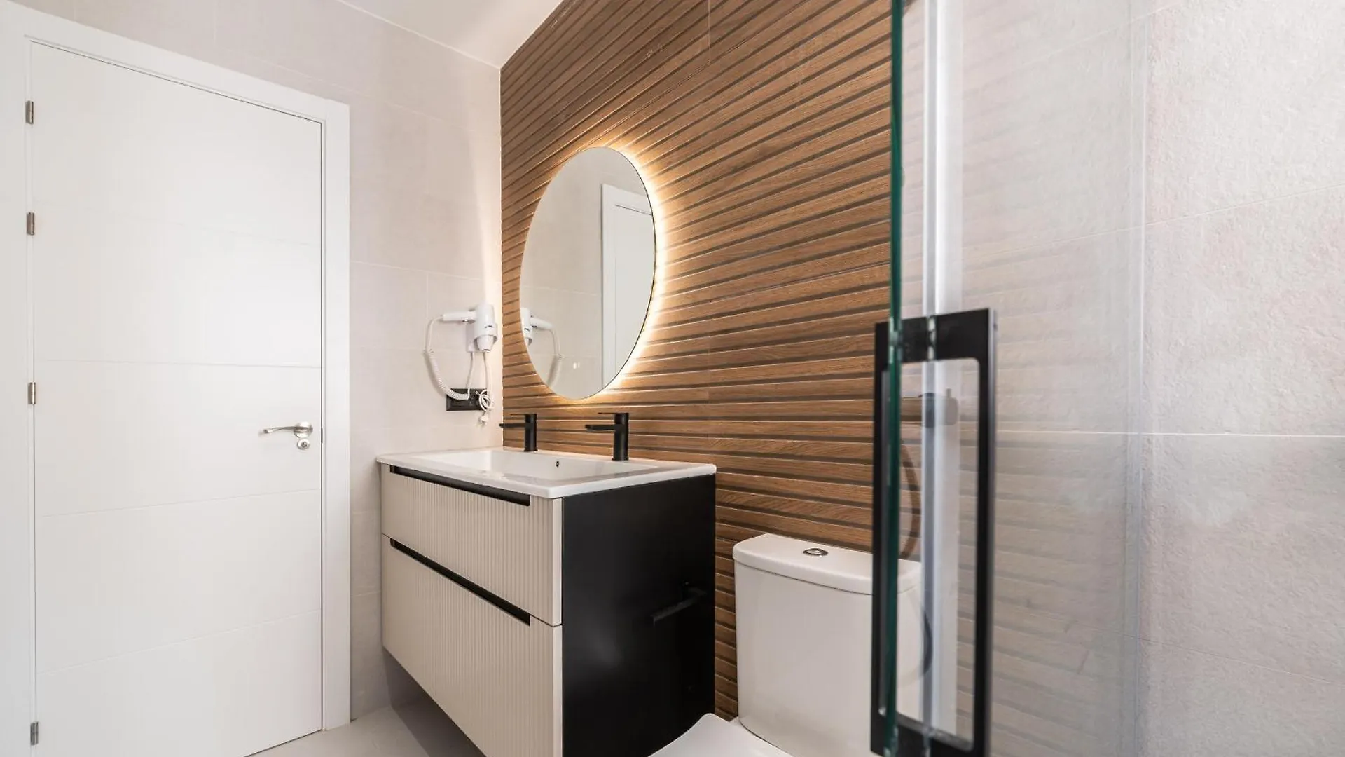 Victoria Lux 100 Apartment Malaga