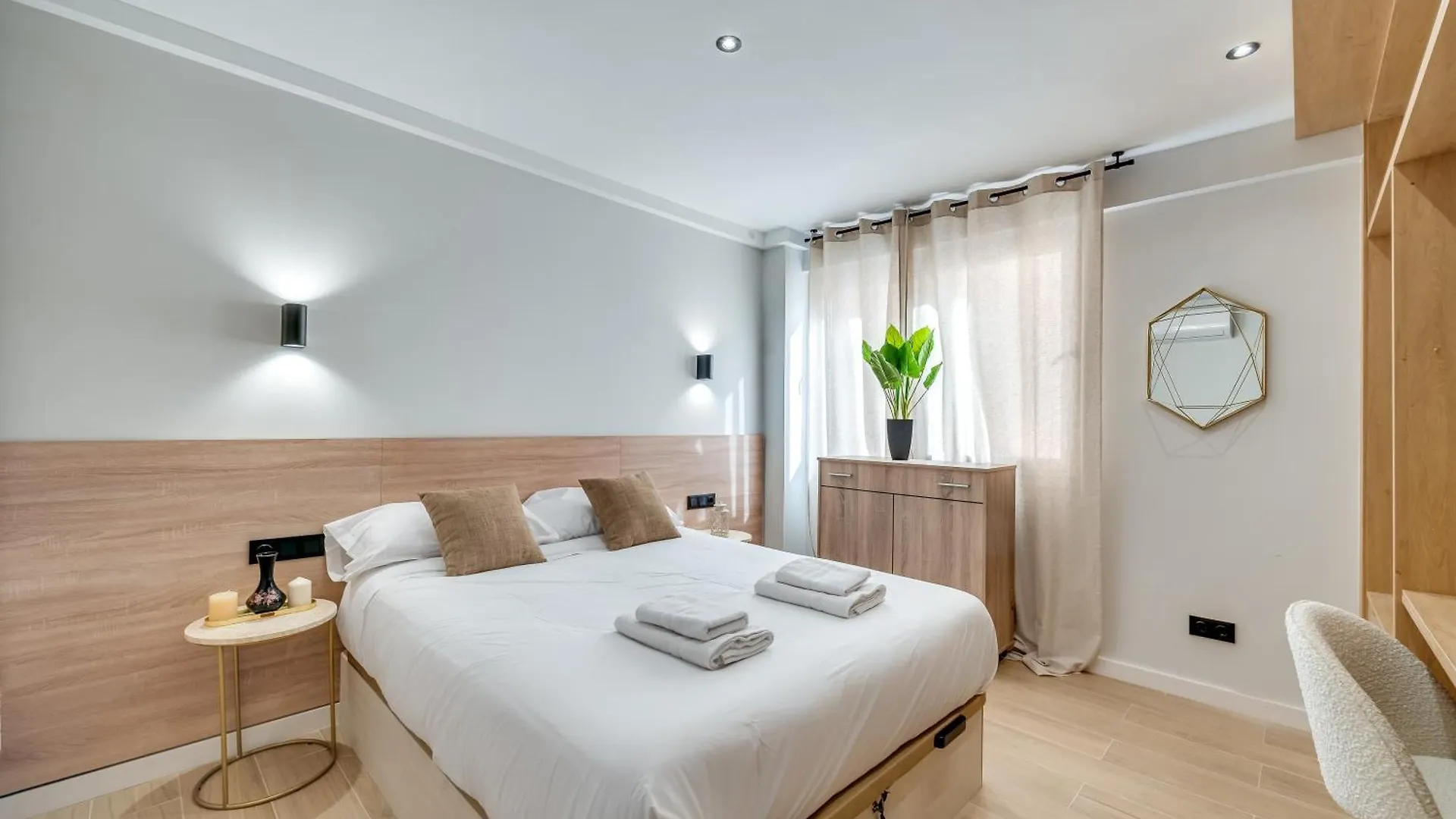 Victoria Lux 100 Apartment Malaga Spain